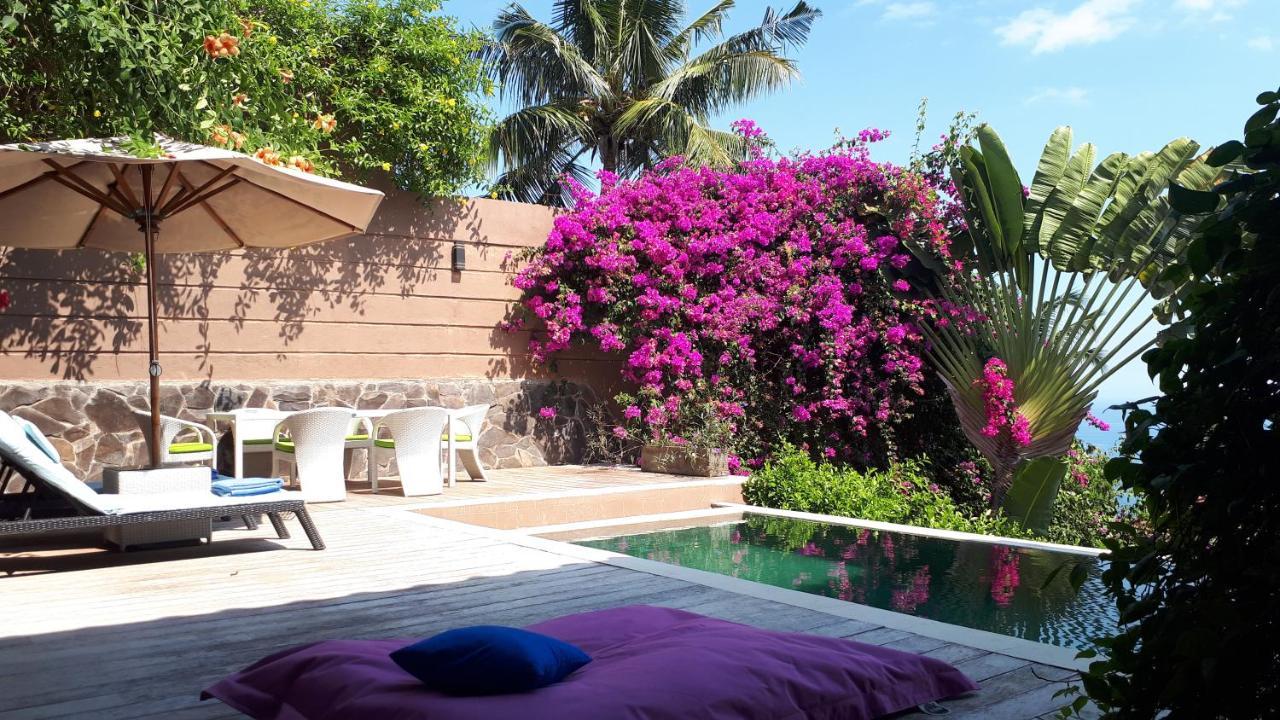 Aomi Villa Senggigi Exterior foto