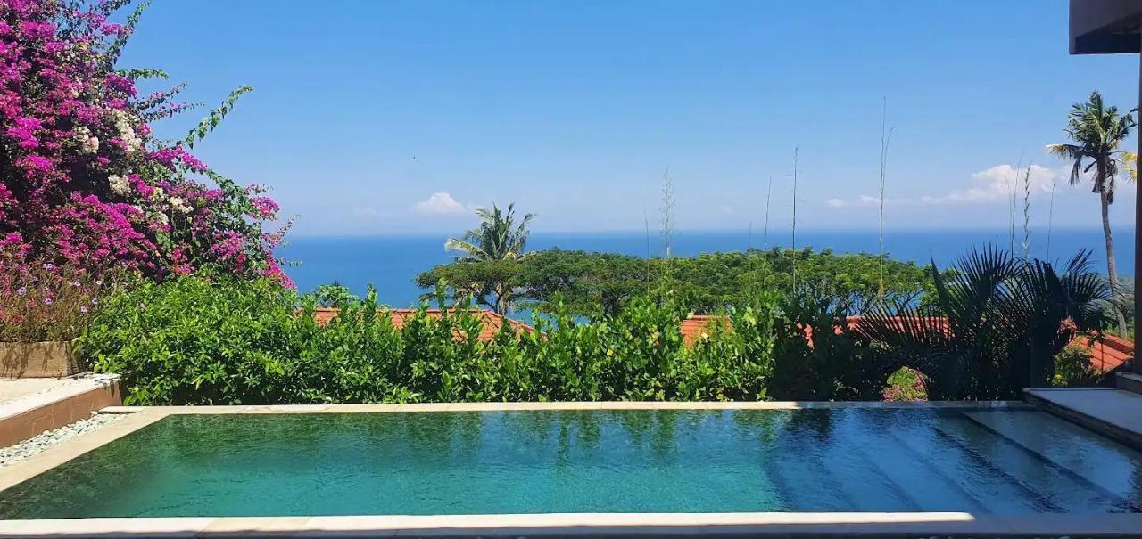 Aomi Villa Senggigi Exterior foto